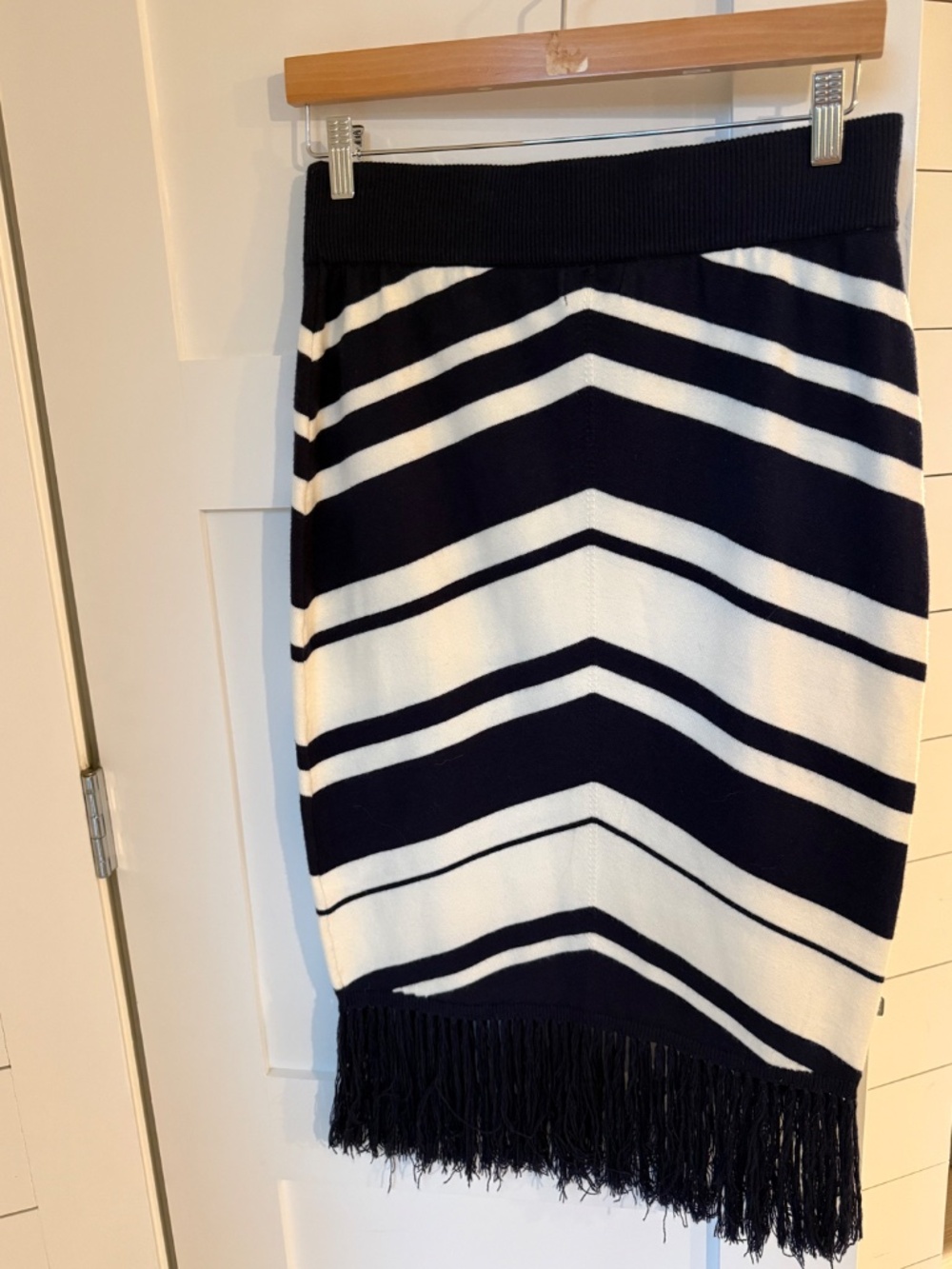 Sugarlips Navy White Chevron Knit Skirt Fringe